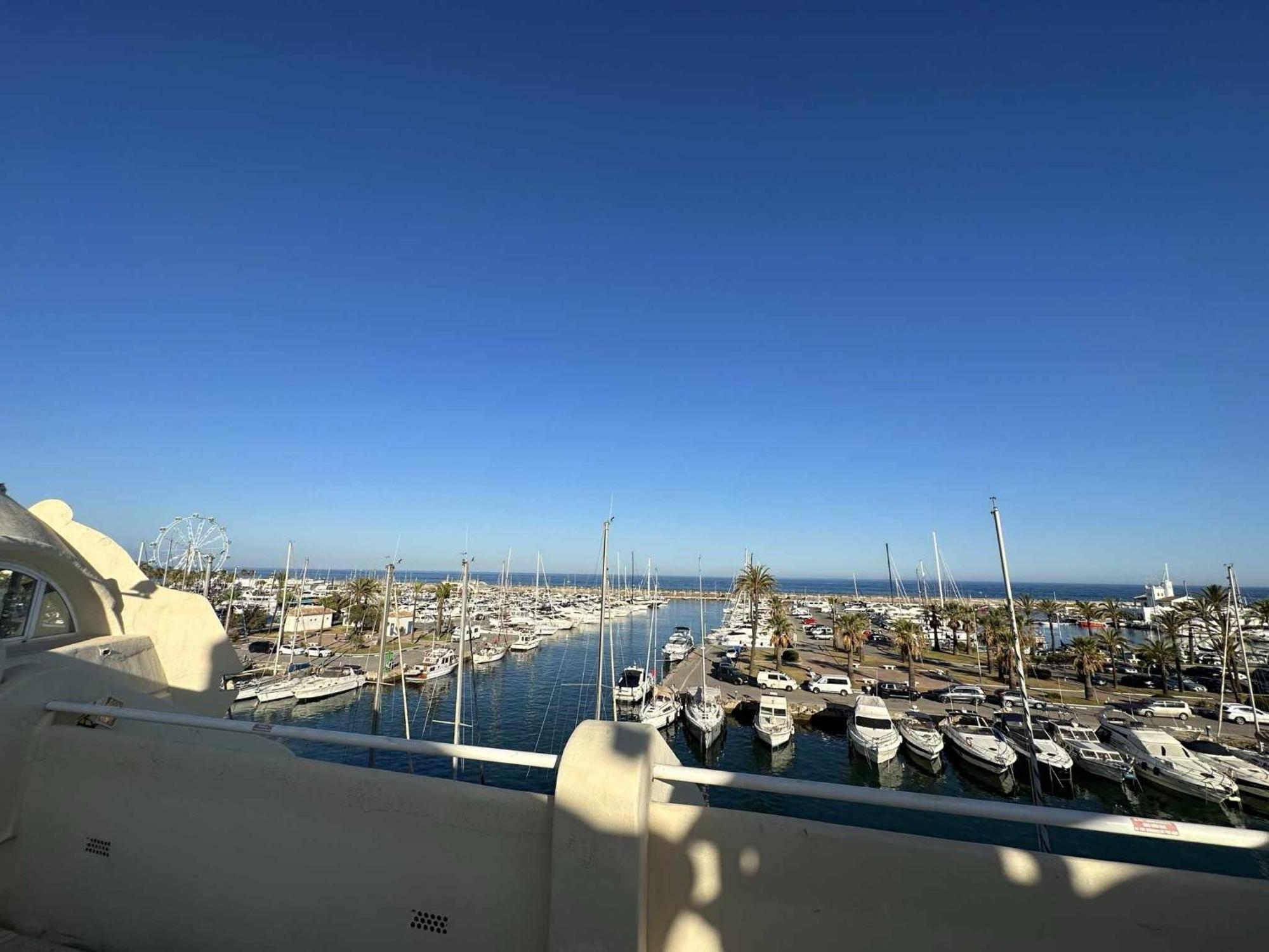 Nice Apartament In Puerto Marina 베날마데나코스타 외부 사진