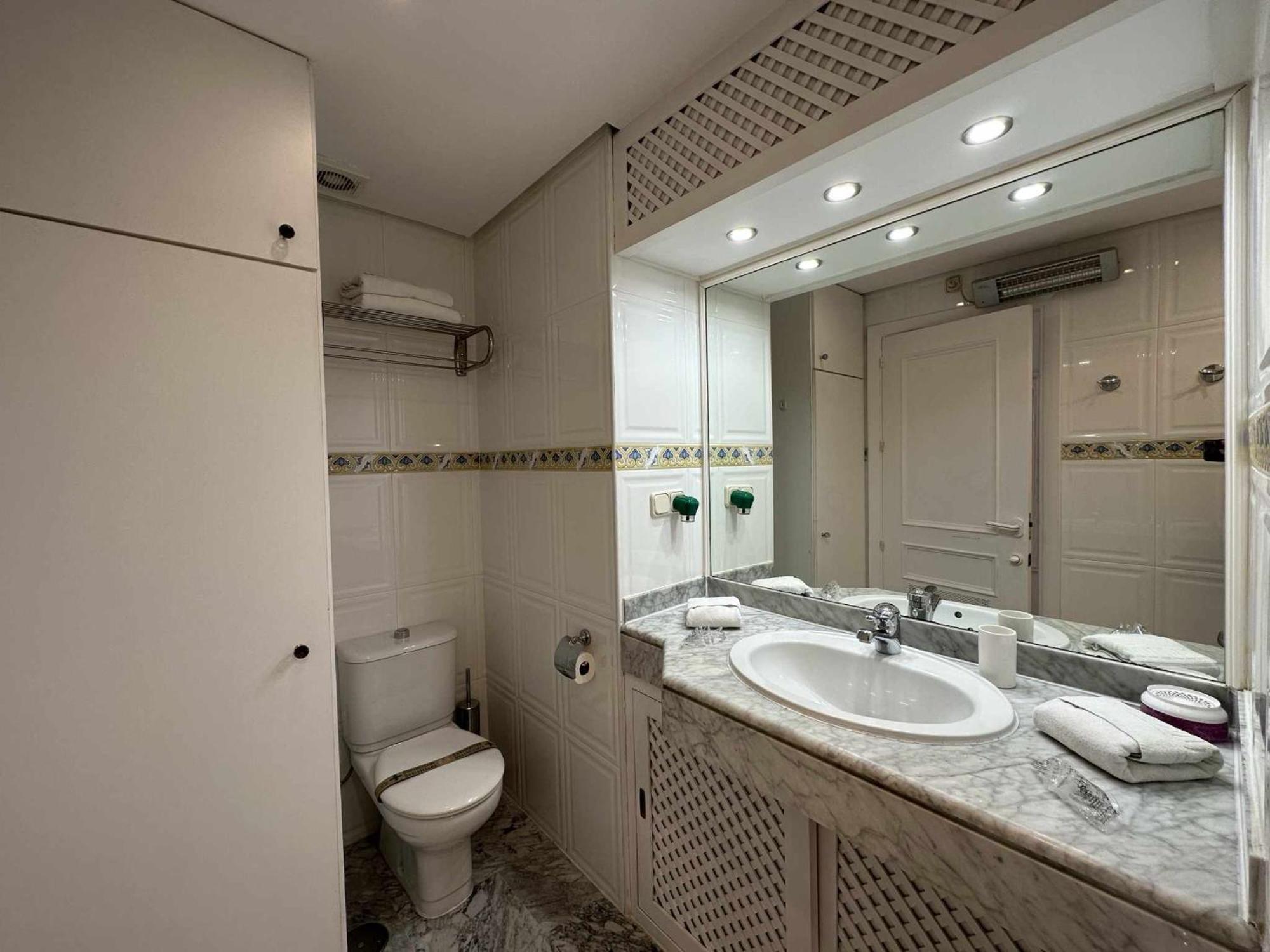 Nice Apartament In Puerto Marina 베날마데나코스타 외부 사진