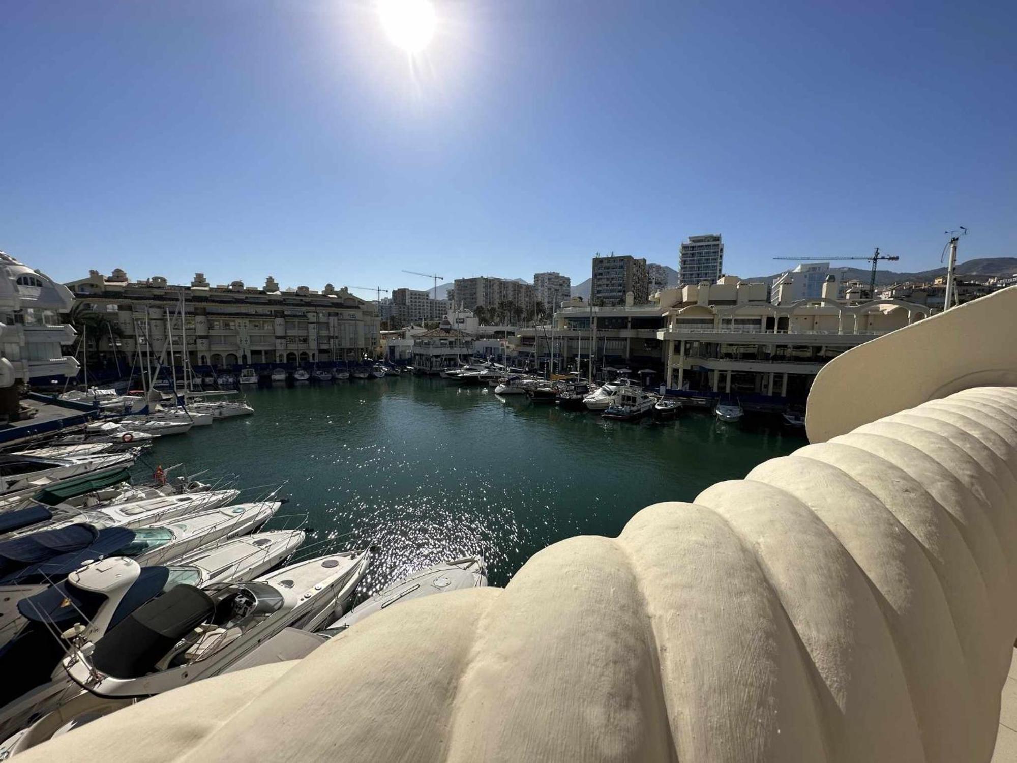 Nice Apartament In Puerto Marina 베날마데나코스타 외부 사진