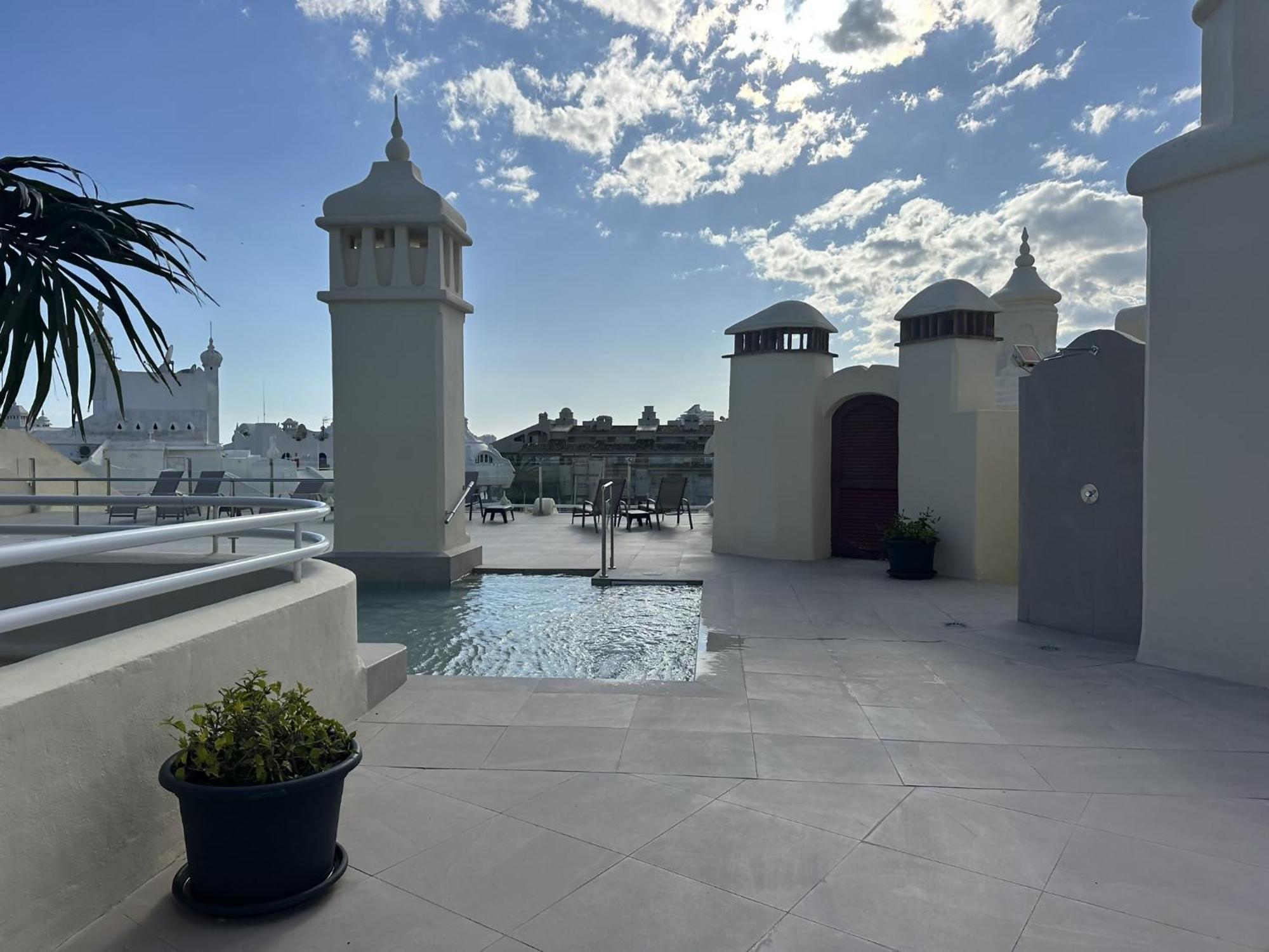 Nice Apartament In Puerto Marina 베날마데나코스타 외부 사진
